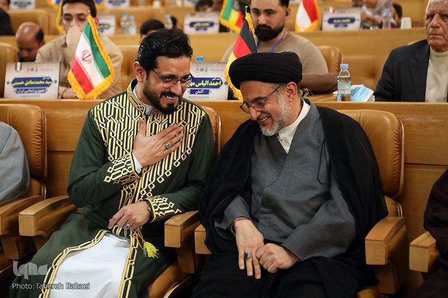 تشریح فعالیتهای قرآنی عتبات مقدسه عراق به روایت داور «محفل» تشریح فعالیتهای قرآنی عتبات مقدسه عراق به روایت داور «محفل»