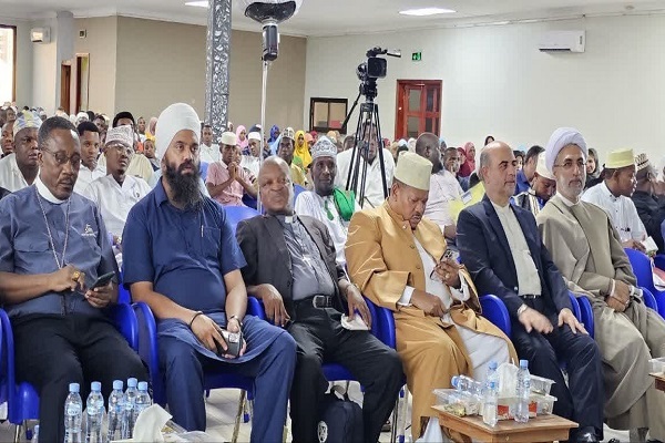 سومین کنفرانس بین المللی منجی در قرن 21