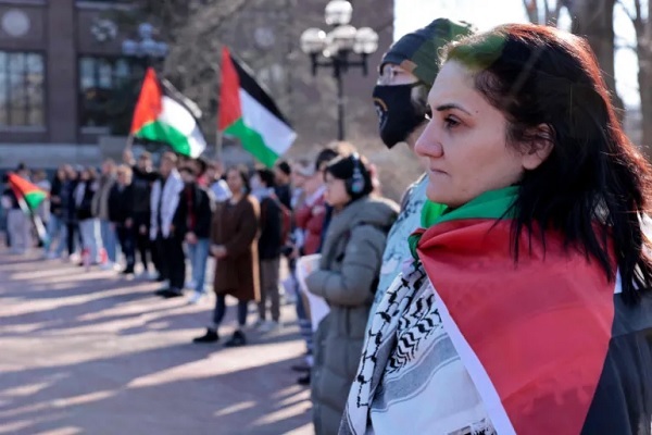 تحولات فلسطین از حمله دوباره حزب الله به پایگاه هوایی ارتش رژیم صهیونیستی تا دیدار و گفت وگوی امیر قطر با رئیس جمهور فرانسه درباره جنگ غزه تحولات فلسطین از حمله دوباره حزب الله به پایگاه هوایی ارتش رژیم صهیونیستی تا دیدار و گفت وگوی امیر قطر با رئیس جمهور فرانسه درباره جنگ غزه