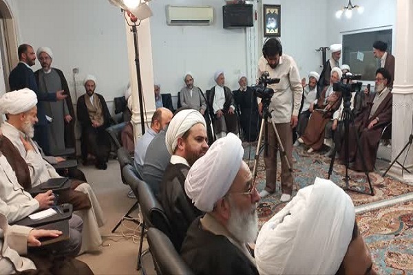 ارسال// اختلاف در اعلام عید فطر موجب وهن حوزه و مرجعیت می‌شود