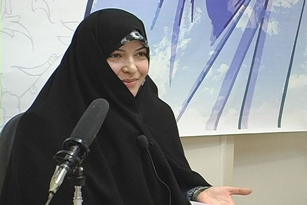 آیا زن باید حجاب داشته باشد که مرد گناه نکند؟