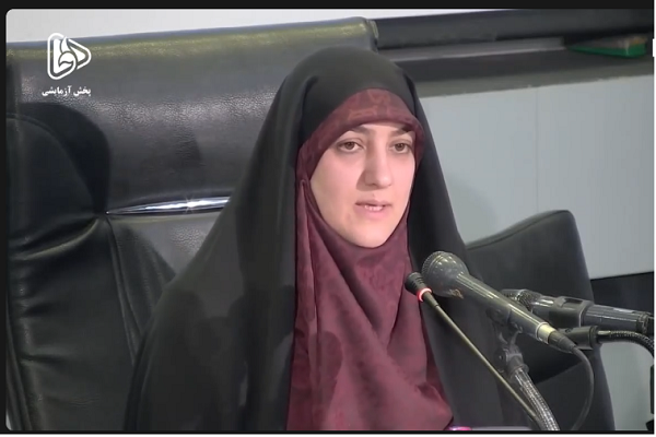 آغاز ارائه الگوی سوم زن با تحقق آن در رسانهها آغاز ارائه الگوی سوم زن با تحقق آن در رسانهها