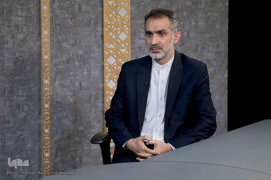 مهدی شکیبایی، کارشناس مسائل منطقه