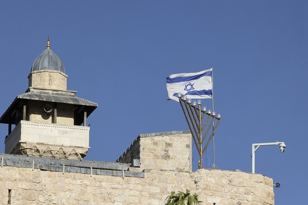 «گرگ سرخ» صهیونیستها در تعقیب فلسطینیها «گرگ سرخ» صهیونیستها در تعقیب فلسطینیها