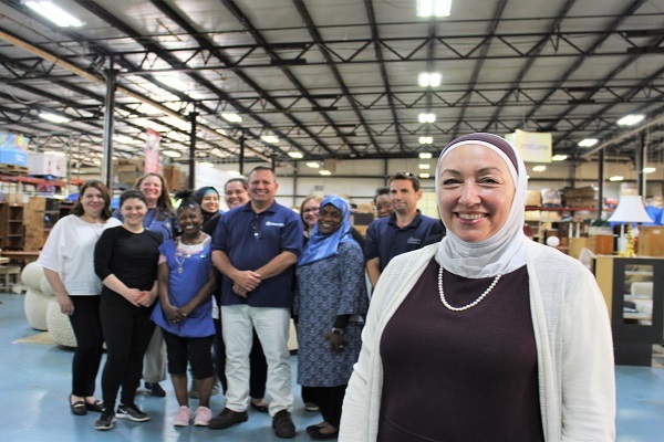 پرستار مسلمانی که نیازمندان را فراموش نکرد پرستار مسلمانی که نیازمندان را فراموش نکرد