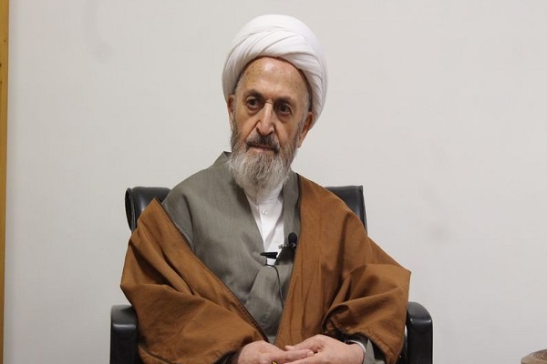 ارسال// احترام به صحابه مانع نادیده‌گرفتن انحرافات آنان نیست