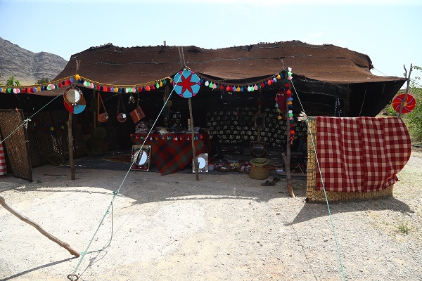 برنامههای جنبی جشنواره قرآنی وزارت علوم؛ نمایش فرهنگ لرستان در سیاهچادر + عکس برنامههای جنبی جشنواره قرآنی وزارت علوم؛ نمایش فرهنگ لرستان در سیاهچادر + عکس