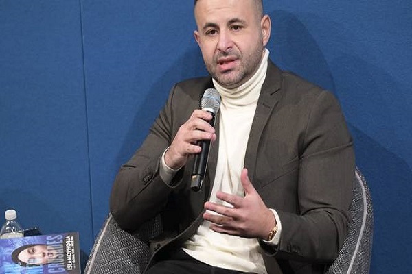 خالد علی بیدون، نویسنده کتاب «جنگ‌های صلیبی جدید»