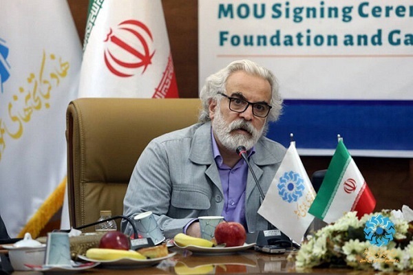 امضای تفاهم‌نامه همکاری نهادکتابخانه‌های عمومی و کتابخانه غازی خسروبیگ