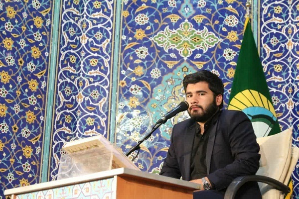 جایزهام را به روح شهید علیوردی تقدیم میکنم جایزهام را به روح شهید علیوردی تقدیم میکنم