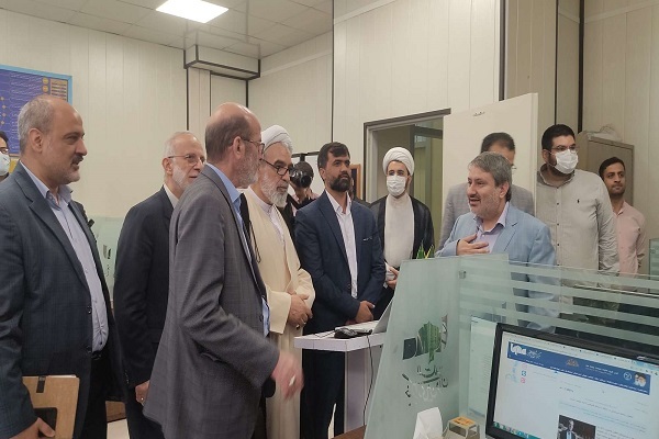 خبرگزاری بینالمللی قرآن بیستودو زبانه شد خبرگزاری بینالمللی قرآن بیستودو زبانه شد