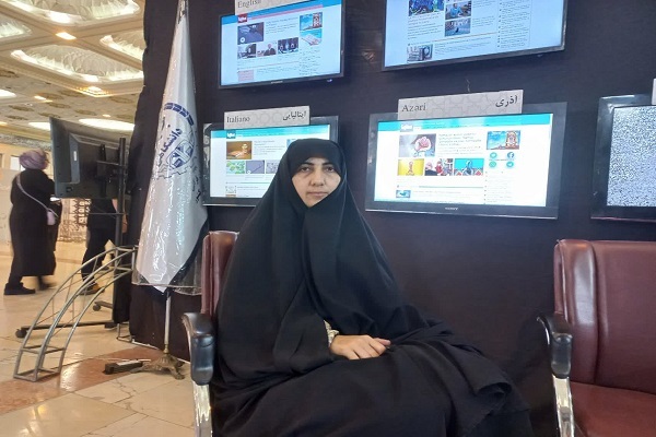 طاهره روشنیان، مدیر واحد خردسالان جامعةالقرآن و اهلالبیت(ع) همدان طاهره روشنیان، مدیر واحد خردسالان جامعةالقرآن و اهلالبیت(ع) همدان