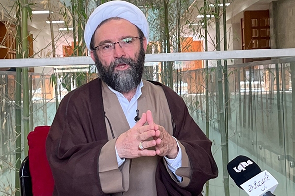 مهم‌ترین آموزه زندگی امام صادق(ع) همزیستی مسالمت‌آمیز با دیگران بود