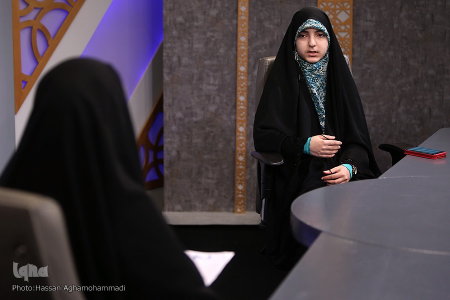 حنانه خلفی حنانه خلفی