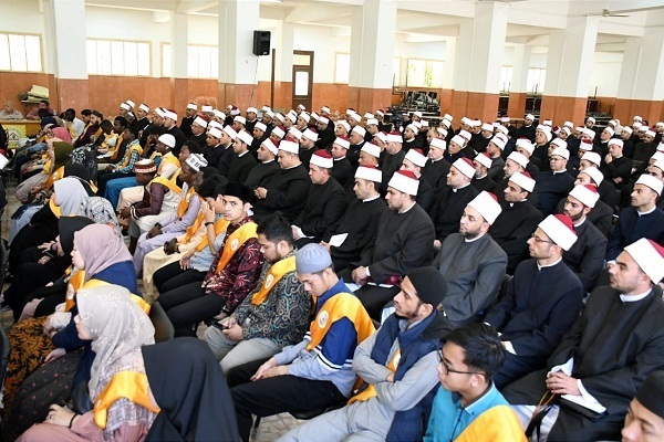 وزیر اوقاف مصر: حفظ اعتدال دینی و کنار گذاشتن اختلافات ضرورت جهان امروز است/آماده وزیر اوقاف مصر: حفظ اعتدال دینی و کنار گذاشتن اختلافات ضرورت جهان امروز است/آماده