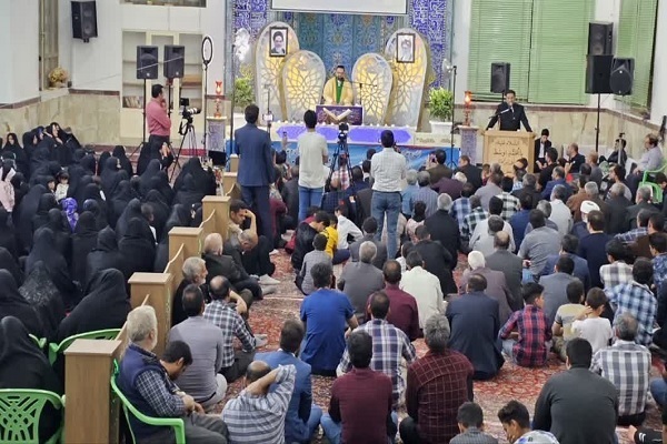 اجرای محافل قرآنی در روستاهای کاشان اجرای محافل قرآنی در روستاهای کاشان