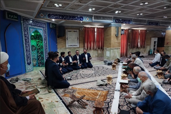 جرای گروه مصباحالمنیر در بیمارستان خاتمالانبیا(ص) جرای گروه مصباحالمنیر در بیمارستان خاتمالانبیا(ص)