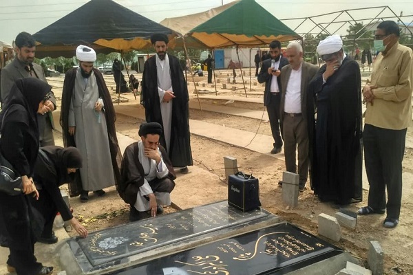 مراسم یادبود بانوی مستبصر بهائی برگزار شد