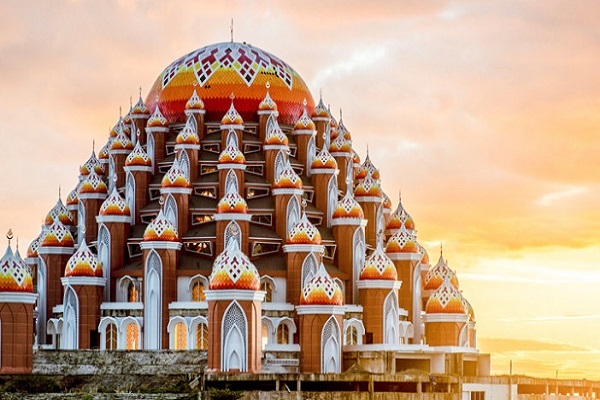 مسجدی با 99 گنبد ! + فیلم و عکس مسجدی با 99 گنبد ! + فیلم و عکس