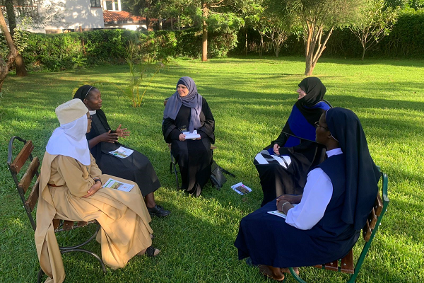 برگزاری نخستین گفتوگوی دینی مسلمانان و مسیحیان در کنیا برگزاری نخستین گفتوگوی دینی مسلمانان و مسیحیان در کنیا