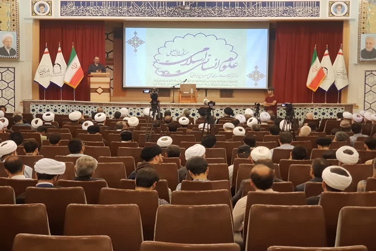 اثرگذاری اسلام در دیدگاه آیت‌الله مصباح یزدی، حداکثری بود