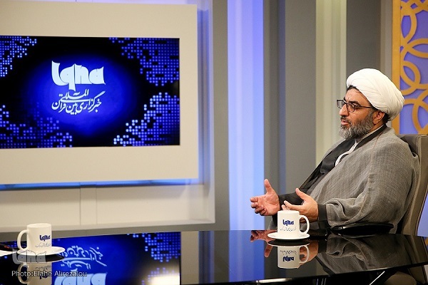 قرآن را میدان‌د‌ار عرصه روش‌ها و مدل‌های تبلیغی کنیم