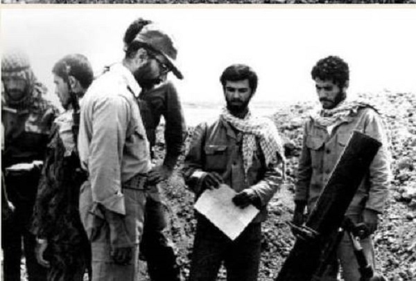 مصطفی مرد صالحی که بک روز قدم زد در این سرزمین به خلوص