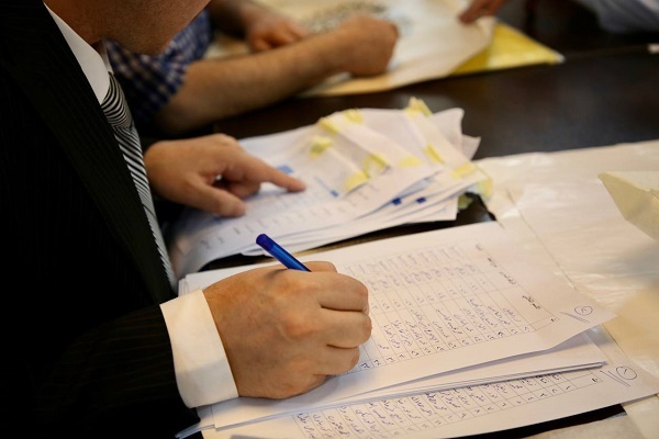 برگزاری نمایشگاه خط عربی توسط عتبه حسینی برگزاری نمایشگاه خط عربی توسط عتبه حسینی