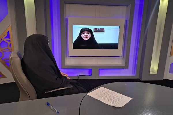 بصیرت و بردباری بانوی مسلمان ناجی جامعه است + فیلم بصیرت و بردباری بانوی مسلمان ناجی جامعه است + فیلم