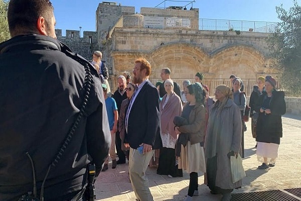 رهبری تور تحریک امیز در مسجددالاقصی توسط خاخام افراطی