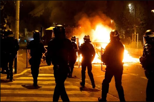 اعتراضات فرانسه و سیاستهای استعماری شکست خورده در مورد همسان سازی اقلیتها اعتراضات فرانسه و سیاستهای استعماری شکست خورده در مورد همسان سازی اقلیتها