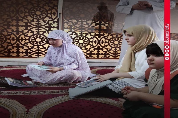 پویش قرآنی کودکان و دانشگاهیان عراق در پاسخ به قرآنستیزی + عکس پویش قرآنی کودکان و دانشگاهیان عراق در پاسخ به قرآنستیزی + عکس