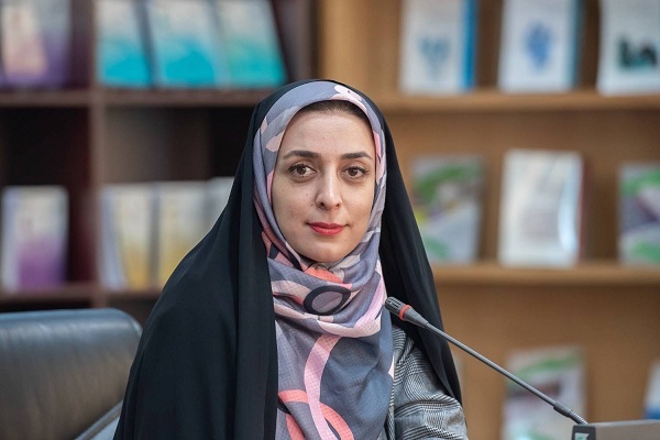 نرگس اکبرپور روشن عضو هیئت علمی پژوهشگاه علوم انسانی