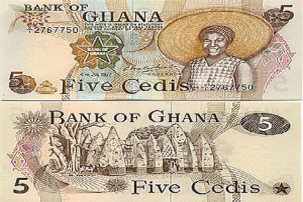 مسجد لارابانگا، اولین مسجد غنا + فیلم و عکس مسجد لارابانگا، اولین مسجد غنا + فیلم و عکس