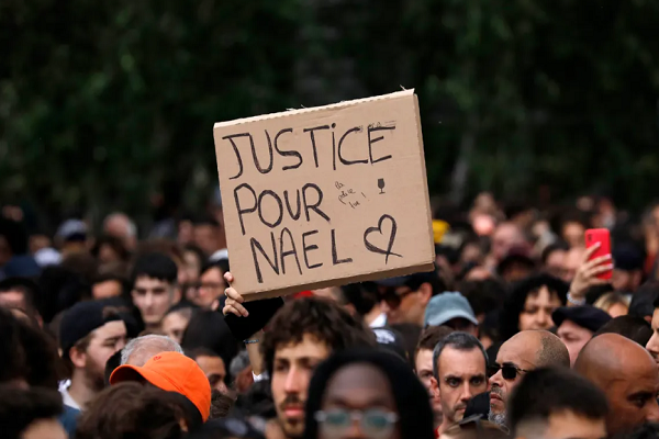 برای پلیس نژادپرست، زندگی اعراب، سیاه پوستان و مسلمانان اهمیتی ندارد برای پلیس نژادپرست، زندگی اعراب، سیاه پوستان و مسلمانان اهمیتی ندارد