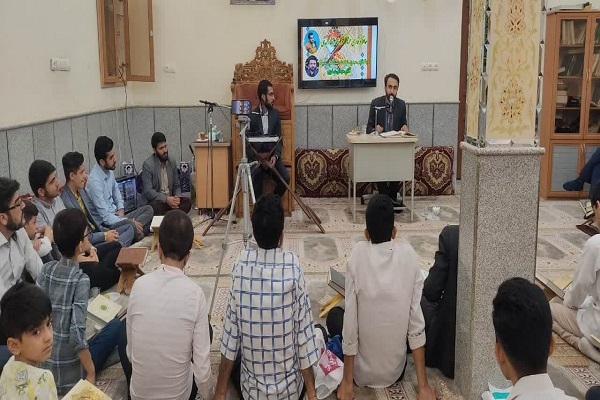 تلاوت قاریان بین‌المللی کشور در جلسه مجمع قاریان سیستان + عکس و فیلم