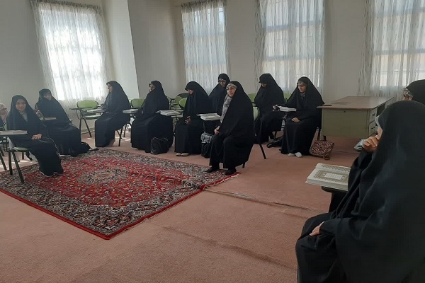 کلاس صوت و لحن ویژه بانوان