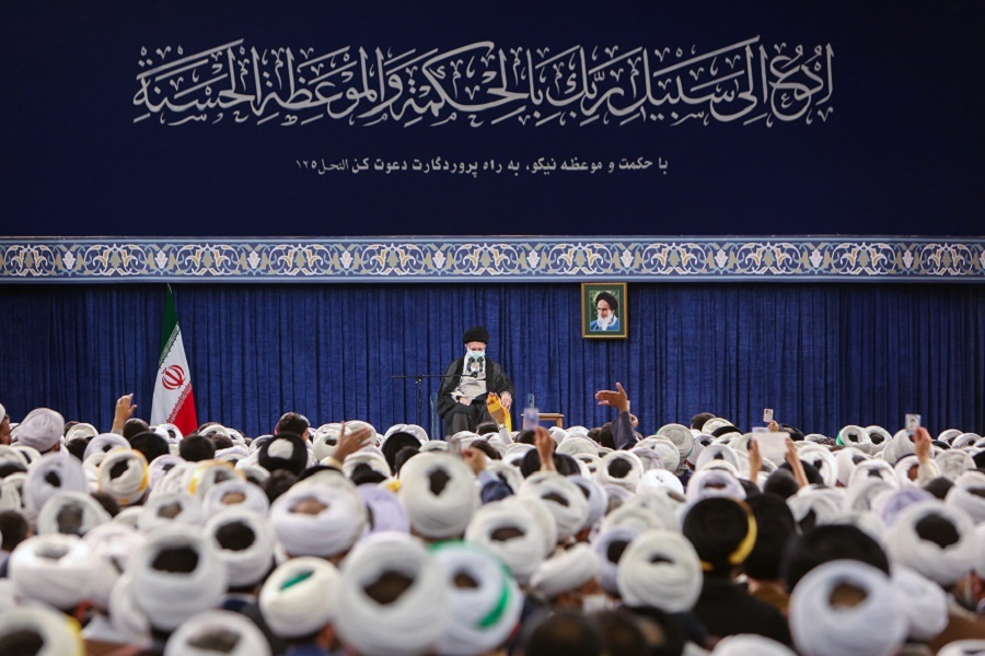 دیدار فضلا، طلاب و مبلغین حوزه‌های علمیه با رهبر انقلاب