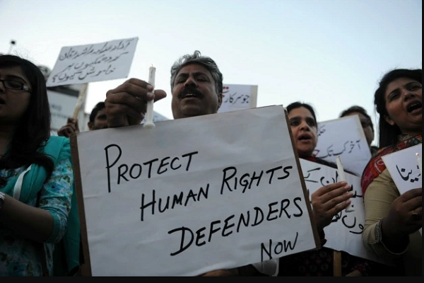 نگاهی به قوانین ضد هتک مقدسات در جهان نگاهی به قوانین ضد هتک مقدسات در جهان