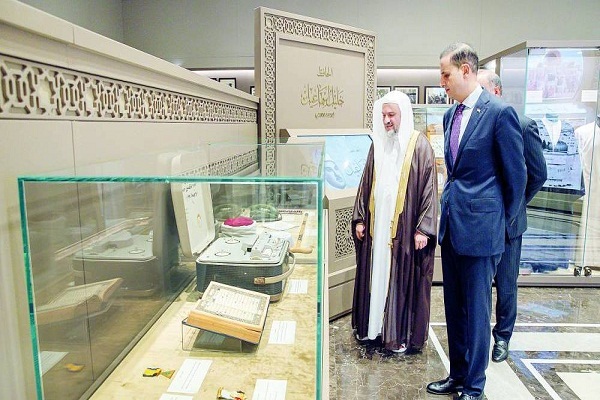 عراق:مجمع قرآن شارجه میراث فرهنگی برای صیانت از تمدن اسلامی است/اماده عراق:مجمع قرآن شارجه میراث فرهنگی برای صیانت از تمدن اسلامی است/اماده