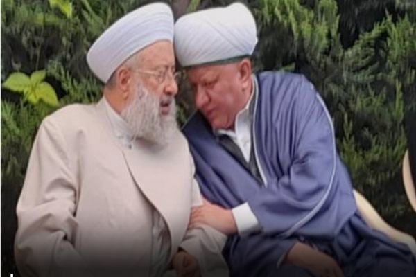 حضور گرم هیاتی از رهبران مسلمان و مسیحی روسیه در سفارت ایران و البقاع لبنان/آماده