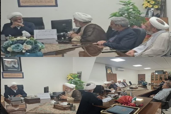 جلسه مشترک حجت‌الاسلام والمسلمین حمیدرضا مطهریان، مدیرعامل اتحادیه مؤسسات وتشکل‌های قرآن و عترت یزد با حجت‌الاسلام والمسلمین رضا صادقی، مدیرکل جدید اوقاف و امور خیریه استان یزد