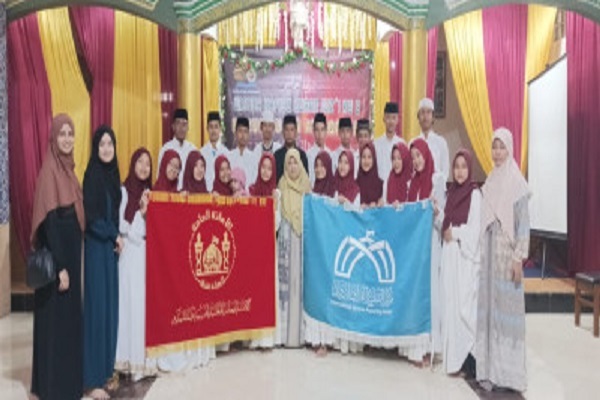 برگزاری مراسم تجلیل از قرآن‌آموزان آستان عباسی در اندونزی