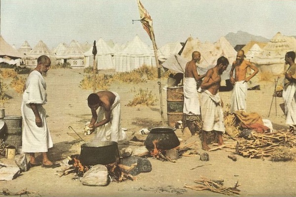 راه مکه: سیر سفر به حج در طول تاریخ راه مکه: سیر سفر به حج در طول تاریخ