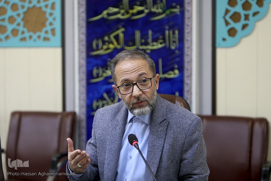 رضا نباتی، کارشناس برنامه درسی قرآن دفتر تألیف کتب درسی