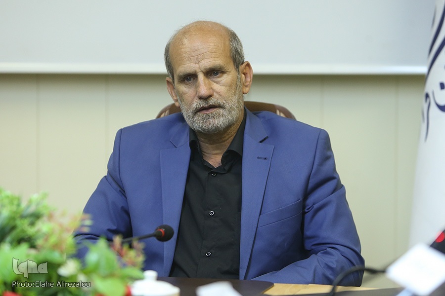 علی اصغر برومند عضو گروه تواشیح قدر علی اصغر برومند عضو گروه تواشیح قدر