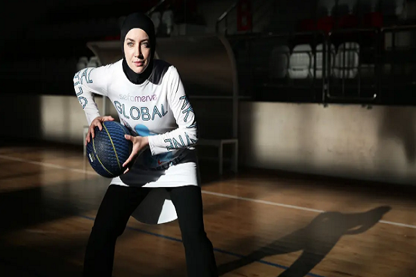 ورزشکاران بزرگ مسلمان در دنیای ورزش چه کسانی هستند؟ ورزشکاران بزرگ مسلمان در دنیای ورزش چه کسانی هستند؟