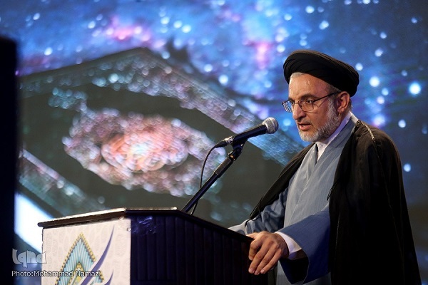 دلایل هتاکی دشمنان به قرآن؛ در دوران قدرت قرآن هستیم دلایل هتاکی دشمنان به قرآن؛ در دوران قدرت قرآن هستیم