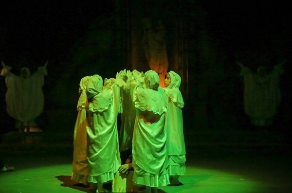 پنجشنبه //// نمایشی عاشوایی که 33 سال با مخاطب خدا را فریاد می‌زند