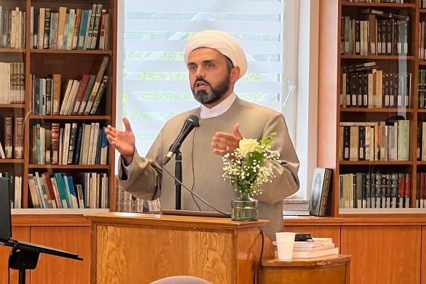 همایش دو روزه عاشورا پژوهی در دنیای معاصر در هامبورگ برگزار شد